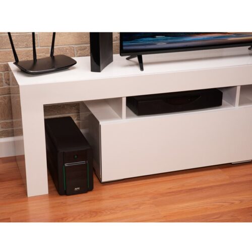 APC Easy UPS BVX 1600VA 230V IEC