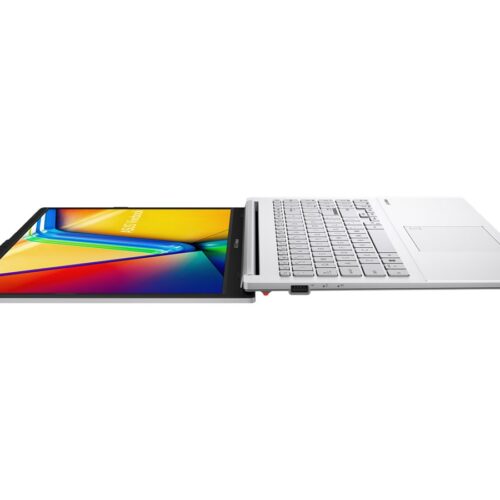 ASUS Vivobook X1504FA-L11038X AMD Ryzen 5 7520U 15.6p LPDDR5 16Go 512Go PCIE G3 SSD AMD Radeon Graphics W11P 2Years Silver