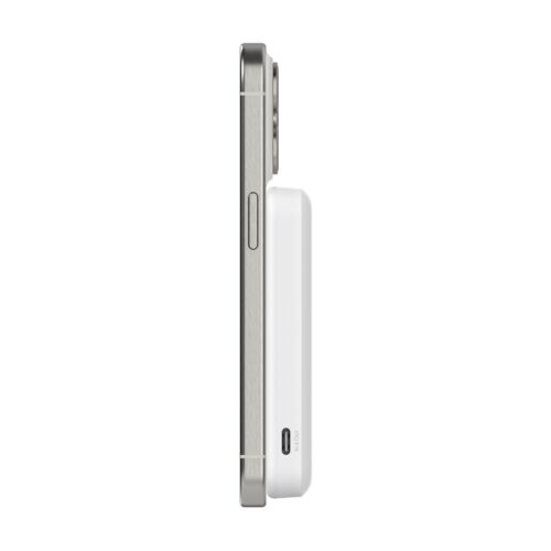 BELKIN 8k Qi2 MagSafe Compatible Powerbank with kickstand