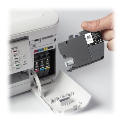 BROTHER 200-page standard capacity Yellow ink cartridge for DCP-J1050DW MFC-J1010DW and DCP-J1140DW