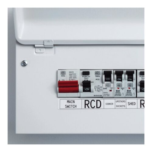 BROTHER Bluetooth connectable electrician labeling machine 18mm ribbon max QWERTY keyboard delivered with case