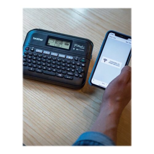 BROTHER PT-D460BTVP Etiqueteuse professionnelle Bluetooth 18mm avec mallette de transport adaptateur secteur un ruban TZe 4m câble