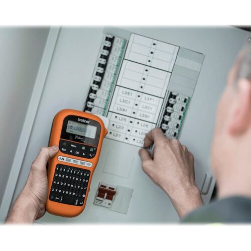 BROTHER PT-E110VP Etiqueteuse portable pour les electriciens livree avec mallette de transport et adaptateur secteur