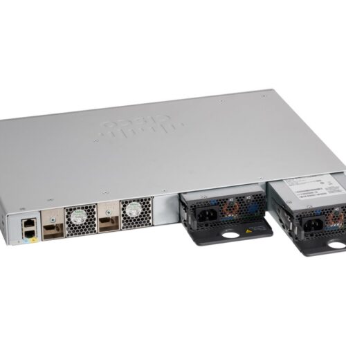 CISCO Catalyst 9200L 48-port PoE+ 4x10G uplink Switch Network Essentials