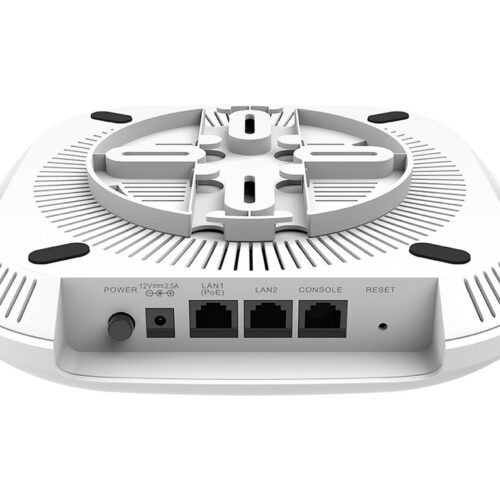 D-LINK Wireless AC2600 Wave2 avec with 1 Year License Included
