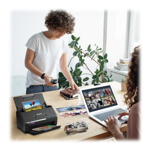 EPSON FastFoto FF-680W Document scanner Contact Image SensorCIS Duplex A4 600x600dpi 45ppm mono/45ppm colour ADF USB 3.0 Wi-Fi
