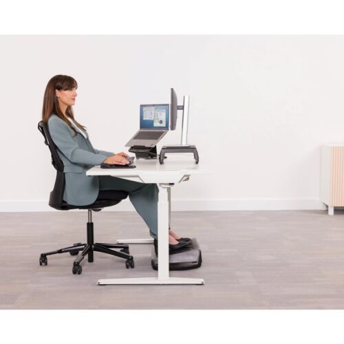 FELLOWES Breyta Foot Rest Black