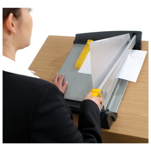 FELLOWES PLASMA A4 PAPER GUILLOTINE