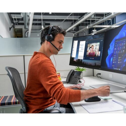 HP Poly Blackwire 5220 Stereo USB-C Headset +3.5mm Plug +USB-C/A Adapter