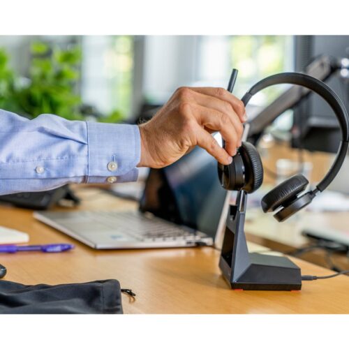 HP Poly Voyager 4320 Microsoft Teams Certified USB-C Headset +BT700 dongle