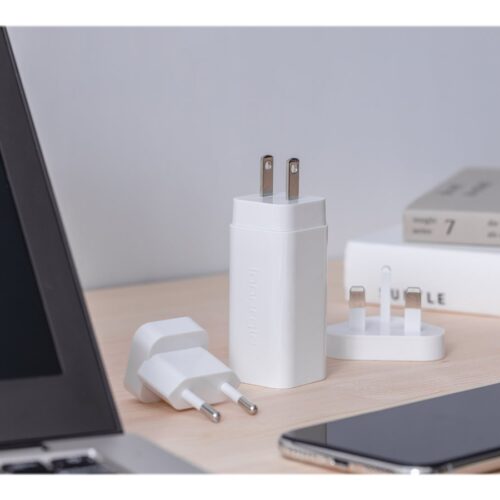 INNERGIE 65U Le plus petit Adptr. d alimentation 65W 6 embouts d alimentation pour portables Câble 1.5M Embouts voyage UE.UK et US
