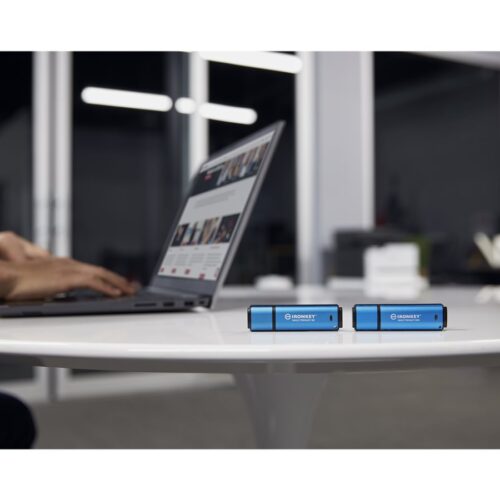 KINGSTON 32Go USB-C IronKey Vault Privacy 50C AES-256 Encrypted FIPS 197