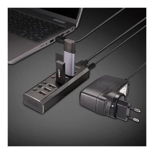 LINDY 4 Port USB 3.0 Hub with 3 Quick Charge 3.0 Ports