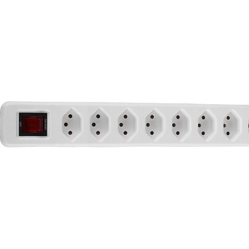 LINDY Mains 8 way gang socket Swiss with on/off Switch 2300W with overvoltage protection