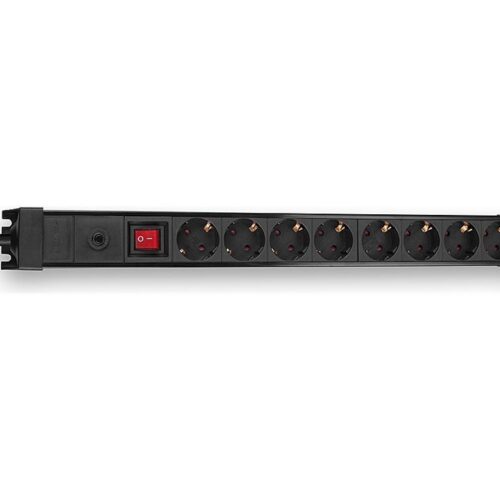 LINDY Mains 8 way gang socket with on/off Switch 3500W with overvoltage protection