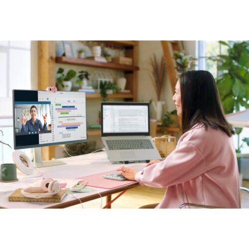 LOGITECH BRIO 100 Webcam colour 2 MP 1920 x 1080 720p 1080p audio wired USB