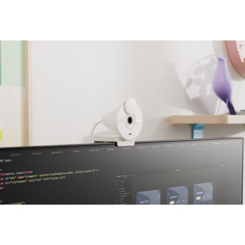 LOGITECH BRIO 300 Webcam colour 2 MP 1920 x 1080 720p 1080p audio USB-C