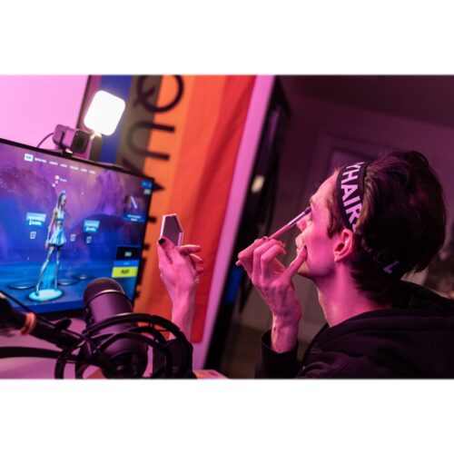 LOGITECH Litra Glow Premium Streaming Light with TrueSoft Lamp head 1 heads LED DC