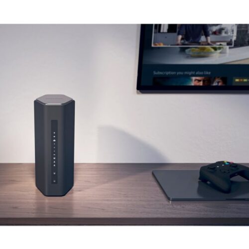 NETGEAR 3PT Nighthawk Wi-Fi 7 BE18000 Router RS600