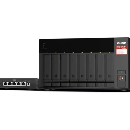 QNAP Bundle NAS TS-873A 8 baies AMD Ryzen Embedded V1500B 2.5G + Switch QSW-1105-ST 5 ports 2.5G