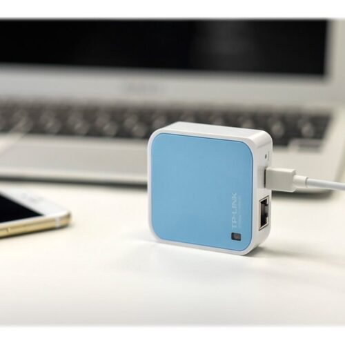 TP-LINK 300Mbps Wireless N Mini Pocket AP Router QCOM 2T2 2.4GHz 802.11n/g/b 1 Ethernet Port 1 Micro USB port Internal Antenna