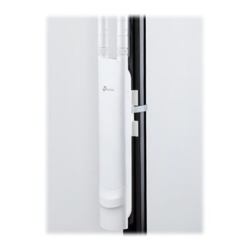 TP-LINK 300Mbps Wireless N Outdoor Access Point, Qualcomm, 300Mbps at 2.4GHz, 802.11b/g/n, 1 10/100Mbps LAN, Passive PoE Supported,