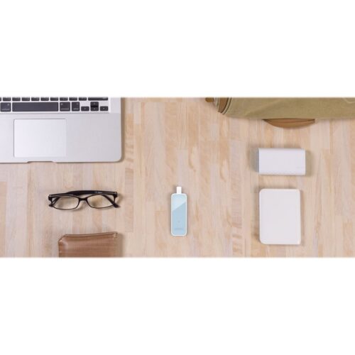 TP-LINK USB 2.0 to 100Mbps Ethernet Network Adapter 1 USB 2.0 connector 1 10/100Mbps Ethernet port
