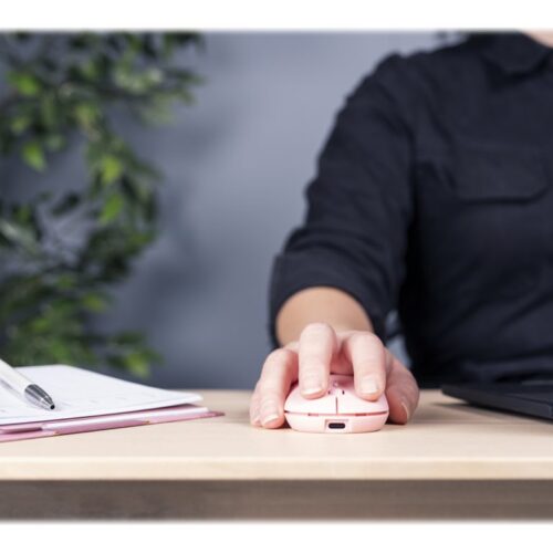 TRUST PUCK Ultra-Thin Wireless Rechargeable Mouse Pink