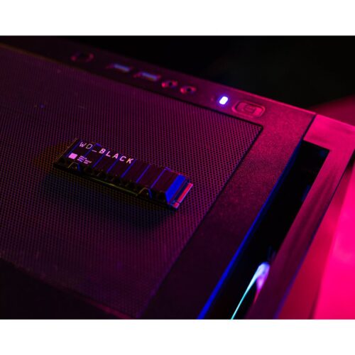 WD Black 1To SN850 NVMe SSD Supremely Fast PCIe Gen4 x4 M.2 with heatsink internal single-packed